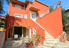 Helen Corfu House  Корфу